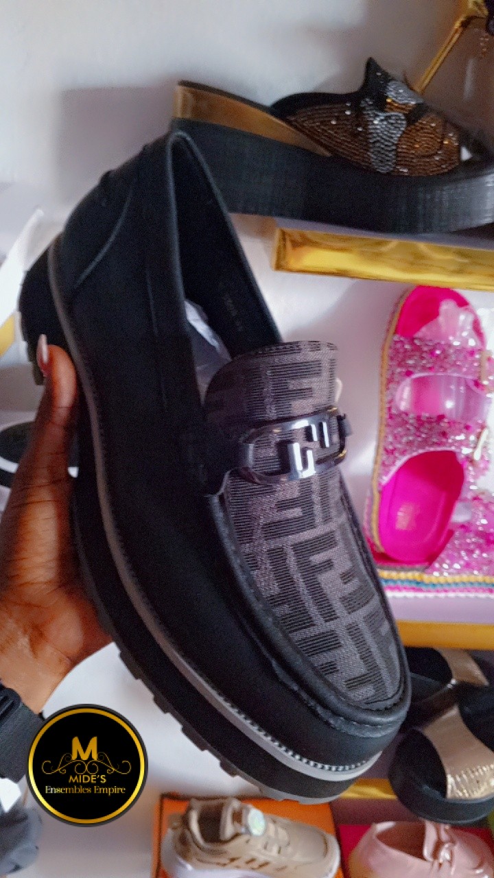 Luxurious Fendi Men Shoes - Image 4